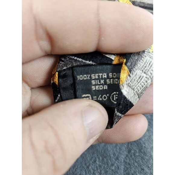 Ermenegildo Zegna Structure Vintage Ancient‎ Building 100% Silk Necktie 60x4 - Picture 4 of 4